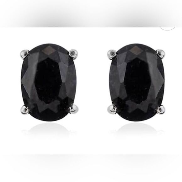 3 Stone Midnight Sapphire Ring & Earrings Set in Durable Stainless Steel. - Picture 5 of 17